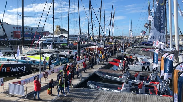 Le village du Vendée Globe rend hommage à Samuel Paty