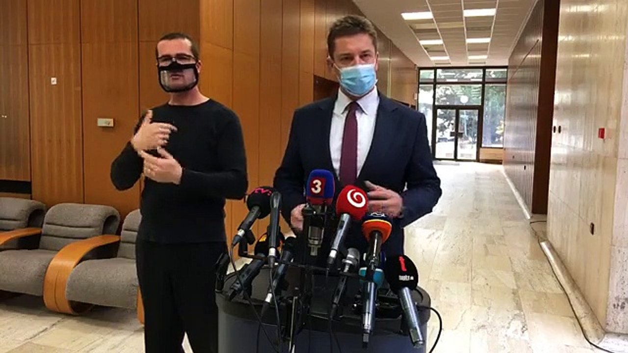 ZÁZNAM: Brífing ministra dopravy A. Doležala