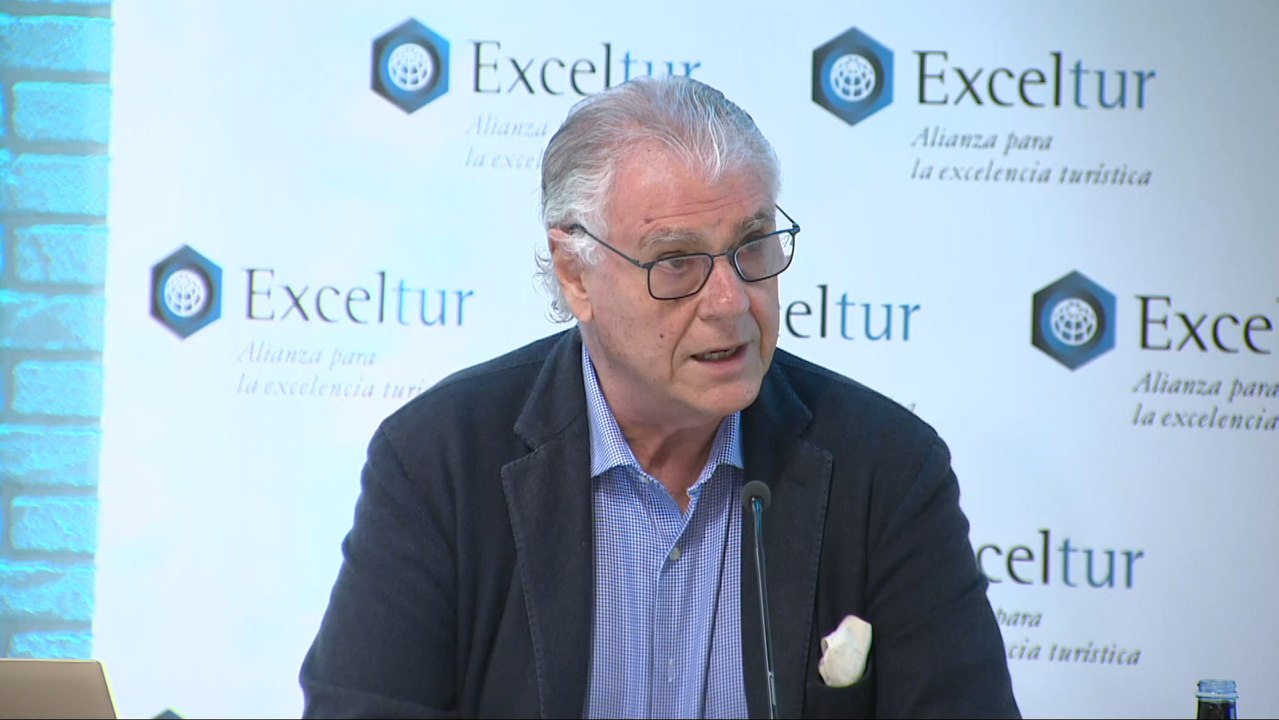 Exceltur apunta una caída de la actividad turística de un 70% este verano