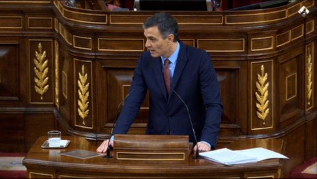 Sánchez pide a Casado que corte con la ultraderecha y vote 'no'