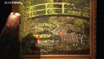 شاهد: عرض ثاني أغلى لوحة زيتية لبانكسي في دار للمزاد في لندن