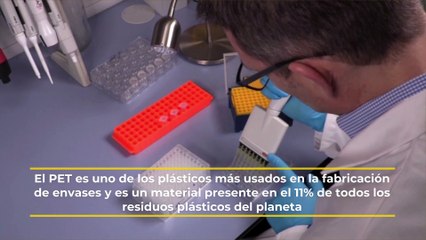 Crean un cóctel de enzimas capaz de devorar el plástico