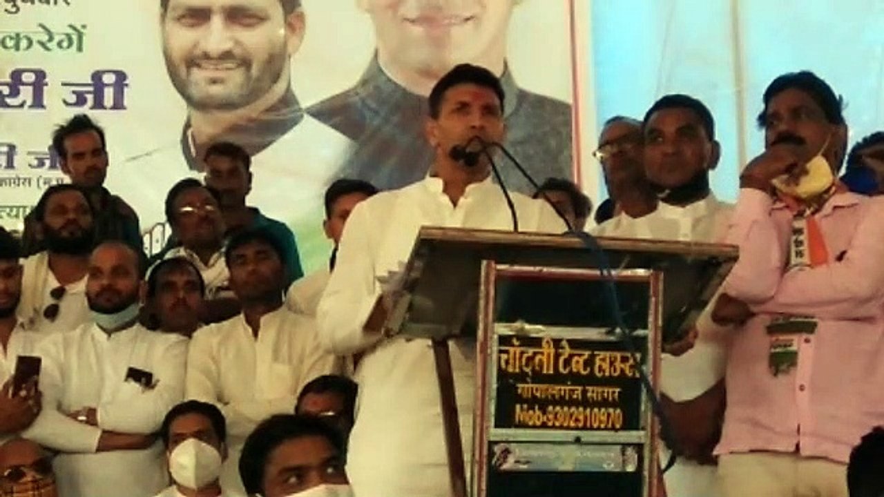 सिंधिया पर जमकर बरसे जीतू पटवारी, कहा: महिला सम्मान की बात करते है तो रानी लक्ष्मीबाई की हत्या की मांगे माफ़ी