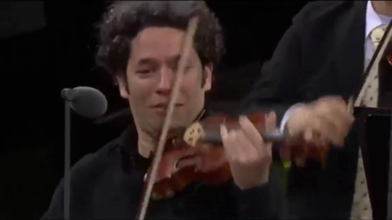 PAUL LINCKE – Berliner Luft (HD)