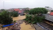 شاهد: الفيضانات تتسبب بوفاة أكثر من مائة شخص في وسط فيتنام