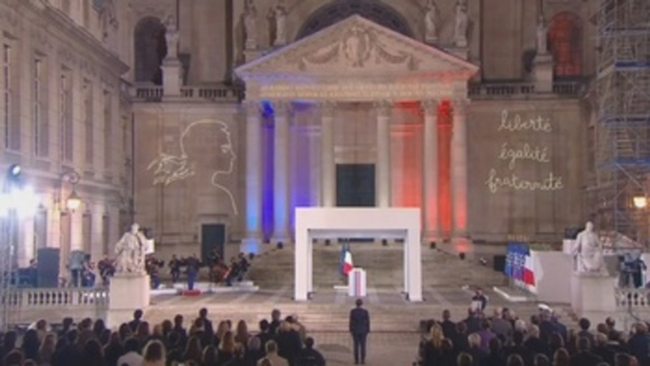 Francia despide como a un "héroe" al profesor Samuel Paty