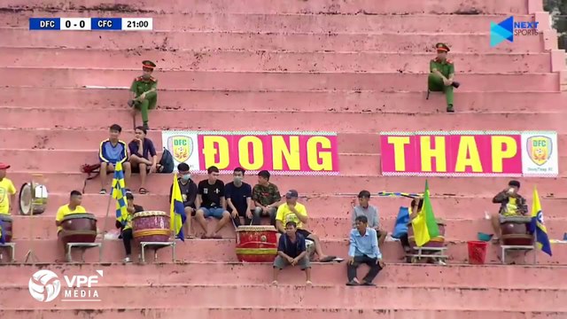 Highlights | Đồng Tháp - XSKT Cần Thơ | Bàn thắng muộn thắp lại hy vọng trụ hạng | VPF Media