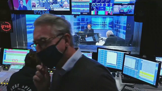 François Bayrou : C'est ça le secret, l'immobilisme, quand on ne fait rien, on n'a pas d'ennuis ! (Canteloup)