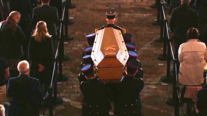 مراسم تشييع وطنية بجامعة السوربون للمعلم صامويل باتي