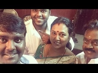 Tải video: Captain arrives to vote and how! Vijayakanth votes for TN Election 2016| Election Fever