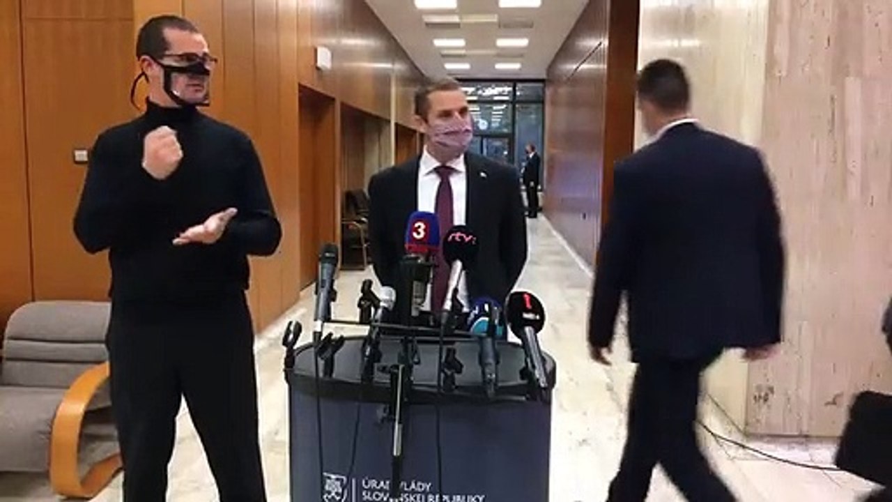 ZÁZNAM: Brífing M. Klusa