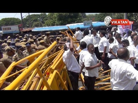 Madras HC lawyers protest over amendments in Advocate Act