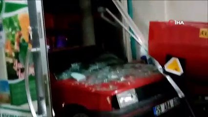 Alkollü sürücü işyerine daldı