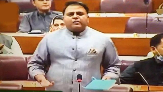 Pakistan minister admits role in Pulwama terror attack