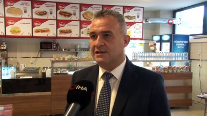 “Kantinlerimiz Açtık Ama Gün Boyunca Gelen Öğrenci Sayısı 10-15’i Geçmiyor”
