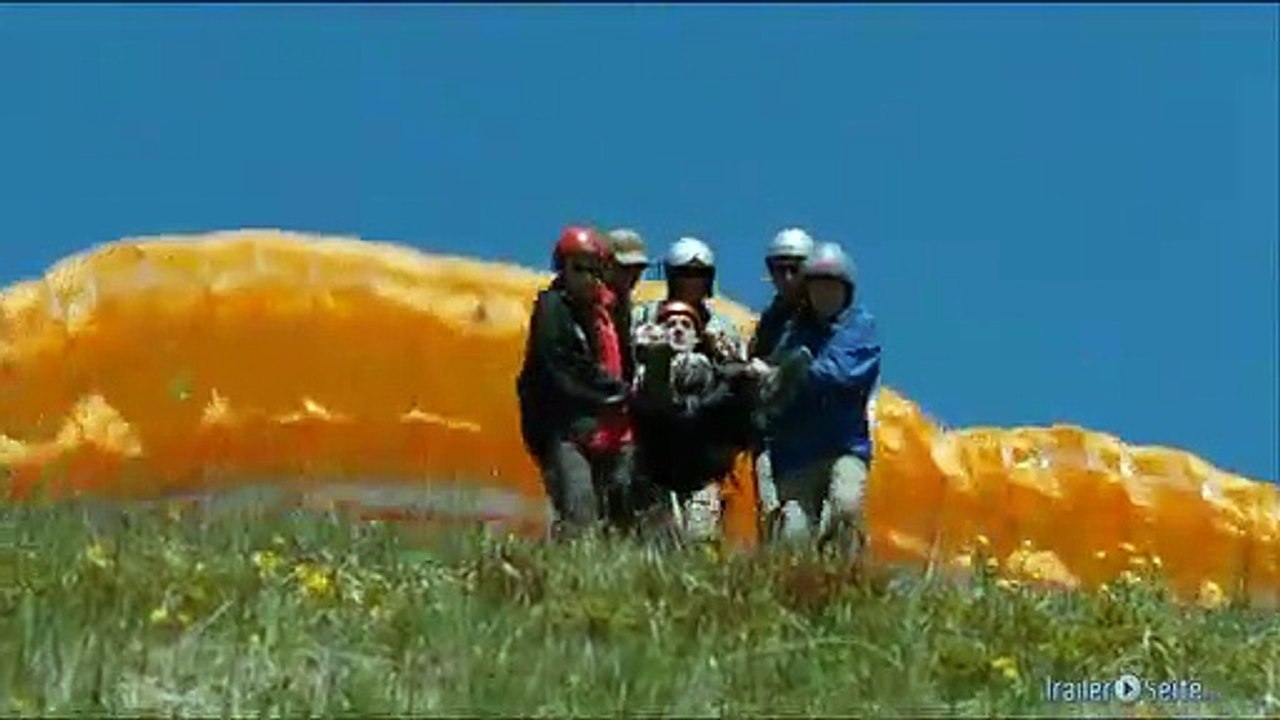 Ausschnitt Paragliding aus Ziemlich Beste Freunde