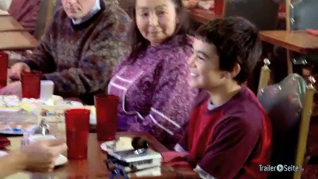 Ahmaogak Steps into the Part zu Der Ruf Der Wale