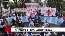 Argentine : la colère des infirmières, démunies, en pleine crise du Covid-19