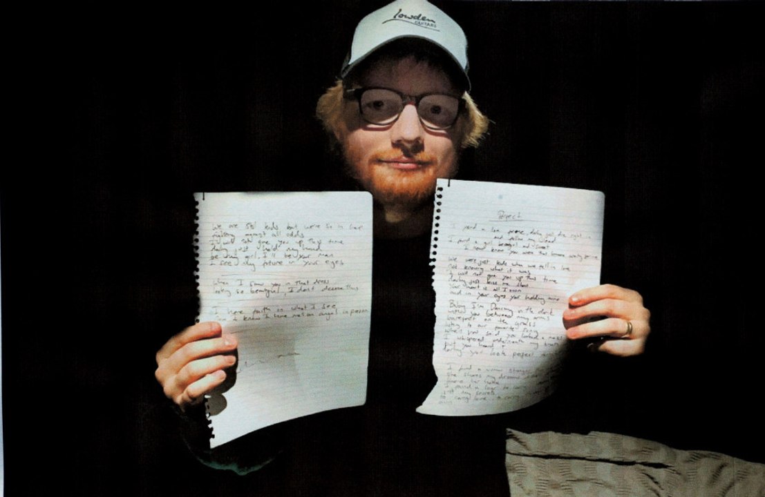 Ed Sheeran, David Beckham e outras celebridades participam de leilão beneficente