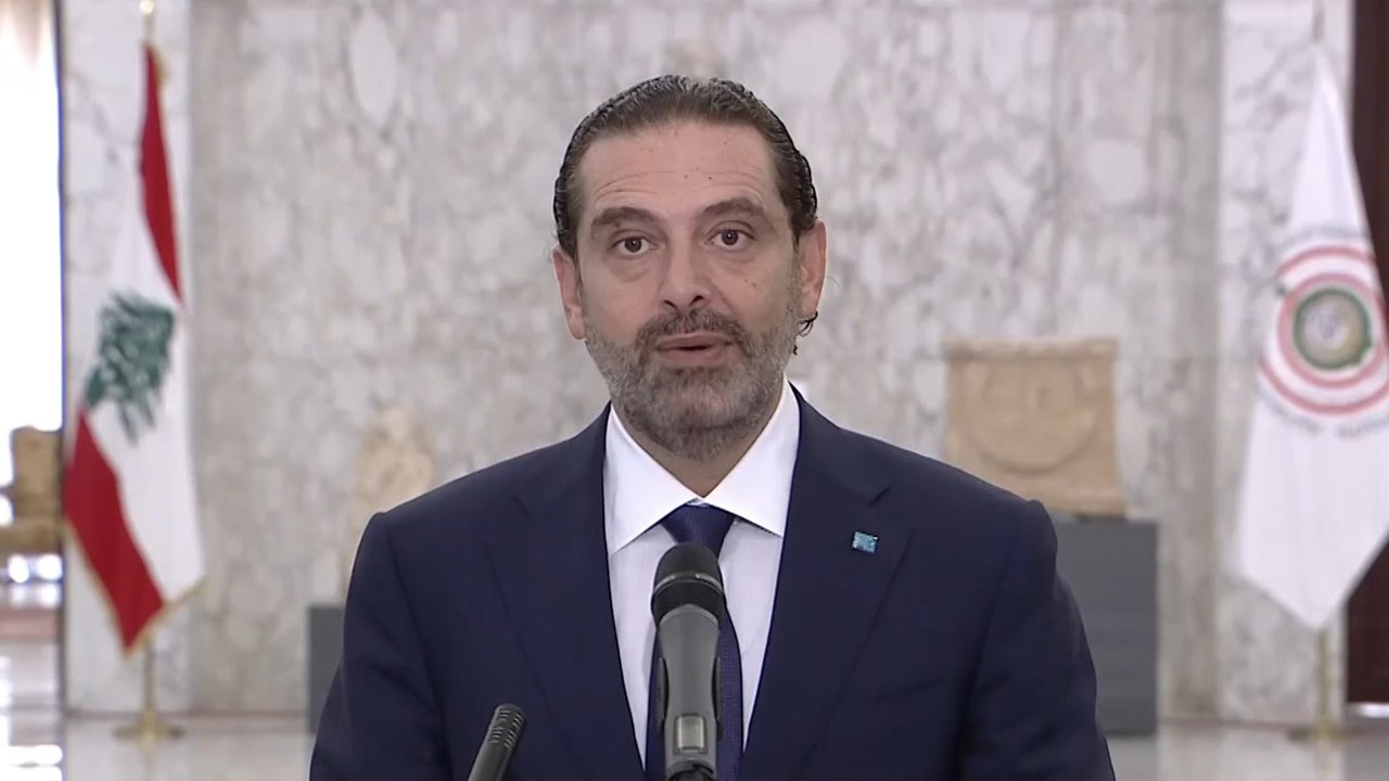 الرئيس اللبناني يكلف سعد الحريري بتشكيل حكومة جديدة