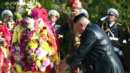 كيم يشيد بالجنود الصينيين ضحايا الحرب الكورية