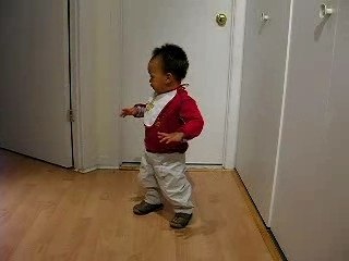 BB NATHAN 1 year is dancing on Rihanna song