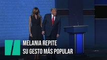 Melania repite el gesto al que ya tiene acostumbrado a Trump