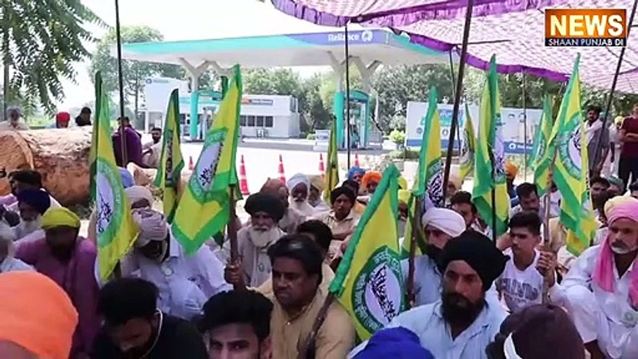 ਆਹ ਕਿਸਾਨਾਂ ਨੇ ਰੇਲਵੇ ਟ੍ਰੈਕਾ ਤੋਂ ਚੱਕਤੇ ਧਰਨੇ, ਮੋਦੀ ਨੂੰ ਦੇ ਦਿੱਤੀ ਖੁੱਲੀ ਚੇਤਾਵਨੀ