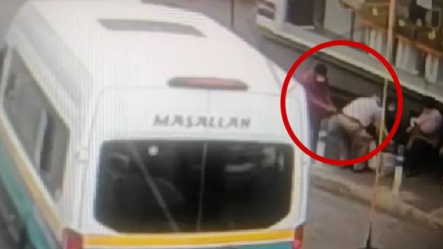 Yaşlı adamın 25 bin TL’sini böyle çaldılar