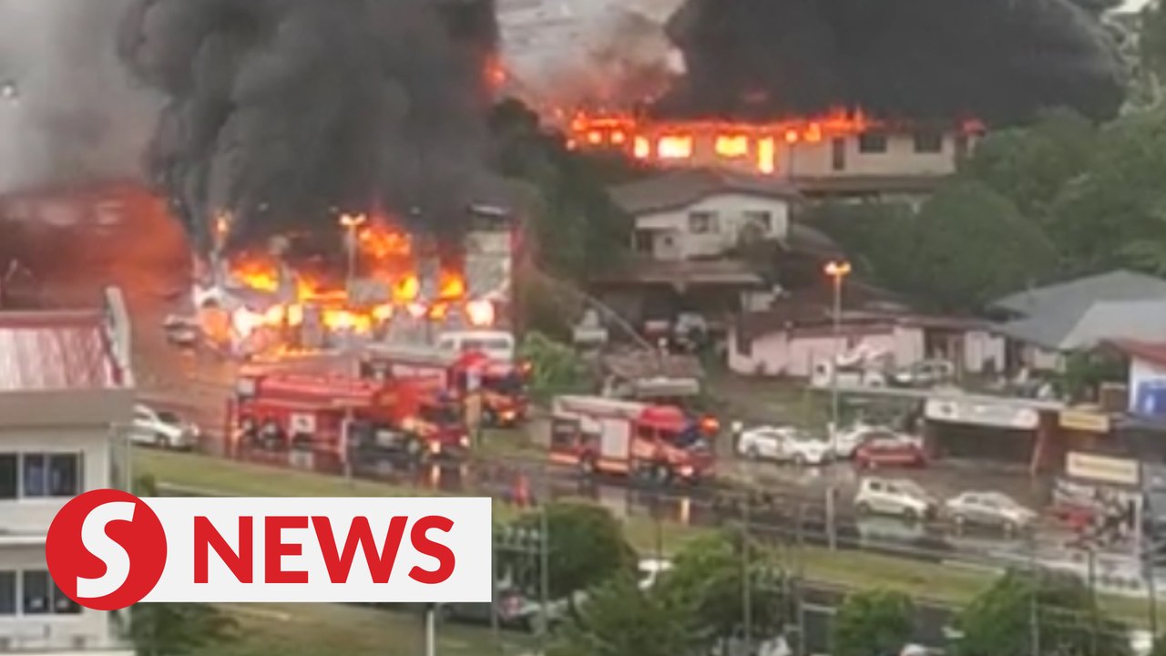 Furniture outlet in Sabah goes up in flames