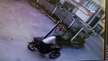 Kaykaya biner gibi motor çaldılar...O anlar kamerada