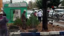 İnşaatçı kılığına giren polis Nijeryalı dolandırıcıyı böyle yakaladı