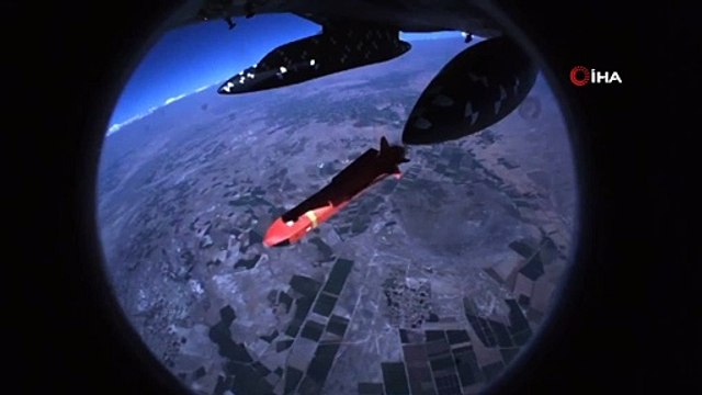 SOM-B2 Füzesi Atış Testinde Hedefi Başarıyla Vurdu