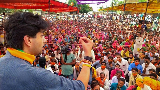 Scindia tells how BJP and Congress party are different