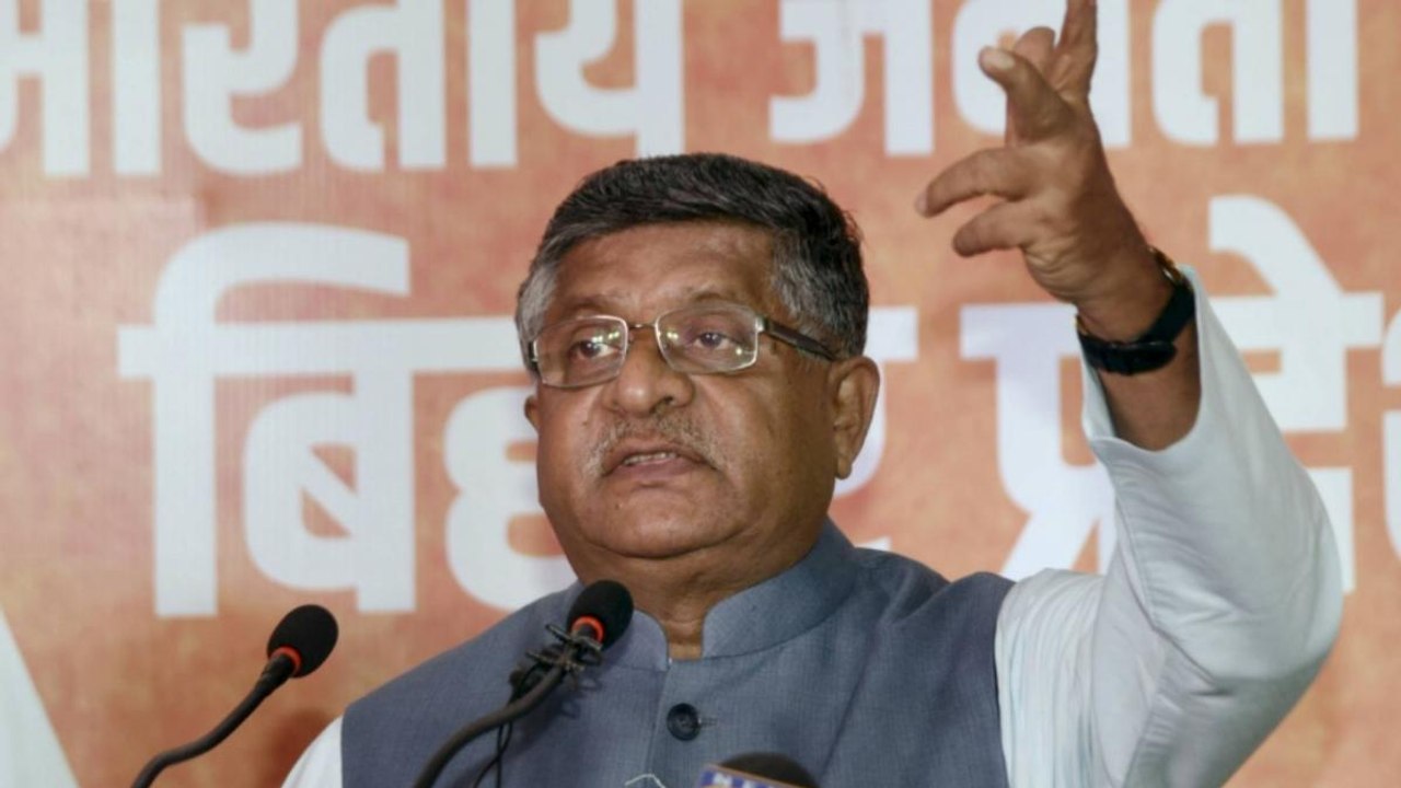 Free COVID vaccine move is revolutionary step: Ravi Shankar