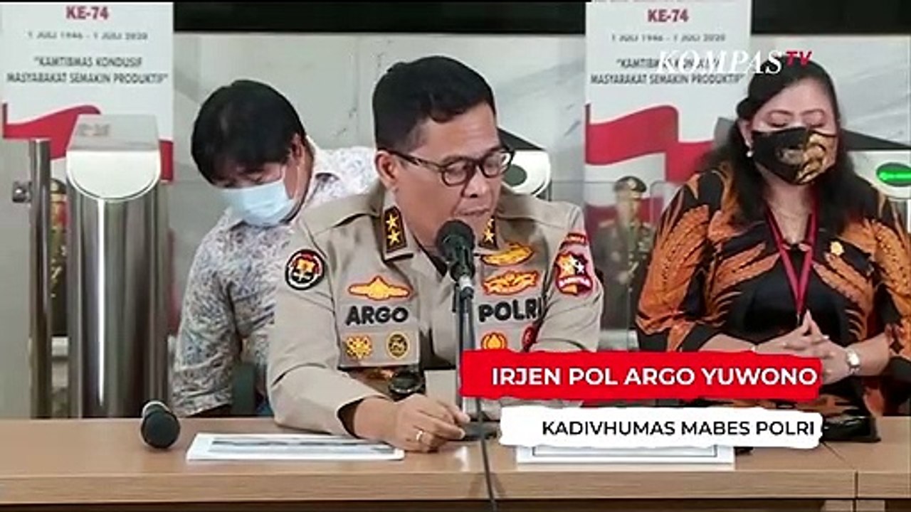 Peran 8 Tersangka di Kebakaran Kejagung
