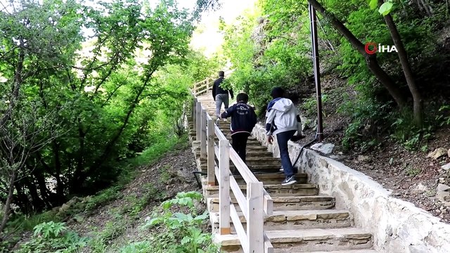 Gümüşhane’de 40 Gözeli Tomara Şelalesi Havadan Görüntülendi