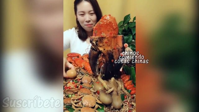 Chinos comiendo comidas raras 2020