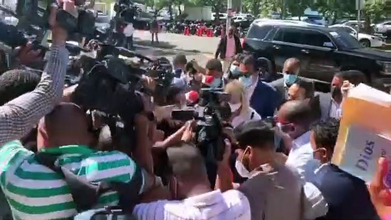 Kimberly Taveras llega a la PGR para ser interrogada por el PEPCA