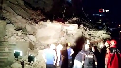 Bursa'da 3 ay önce boşaltılan 9 katlı apartman çöktü