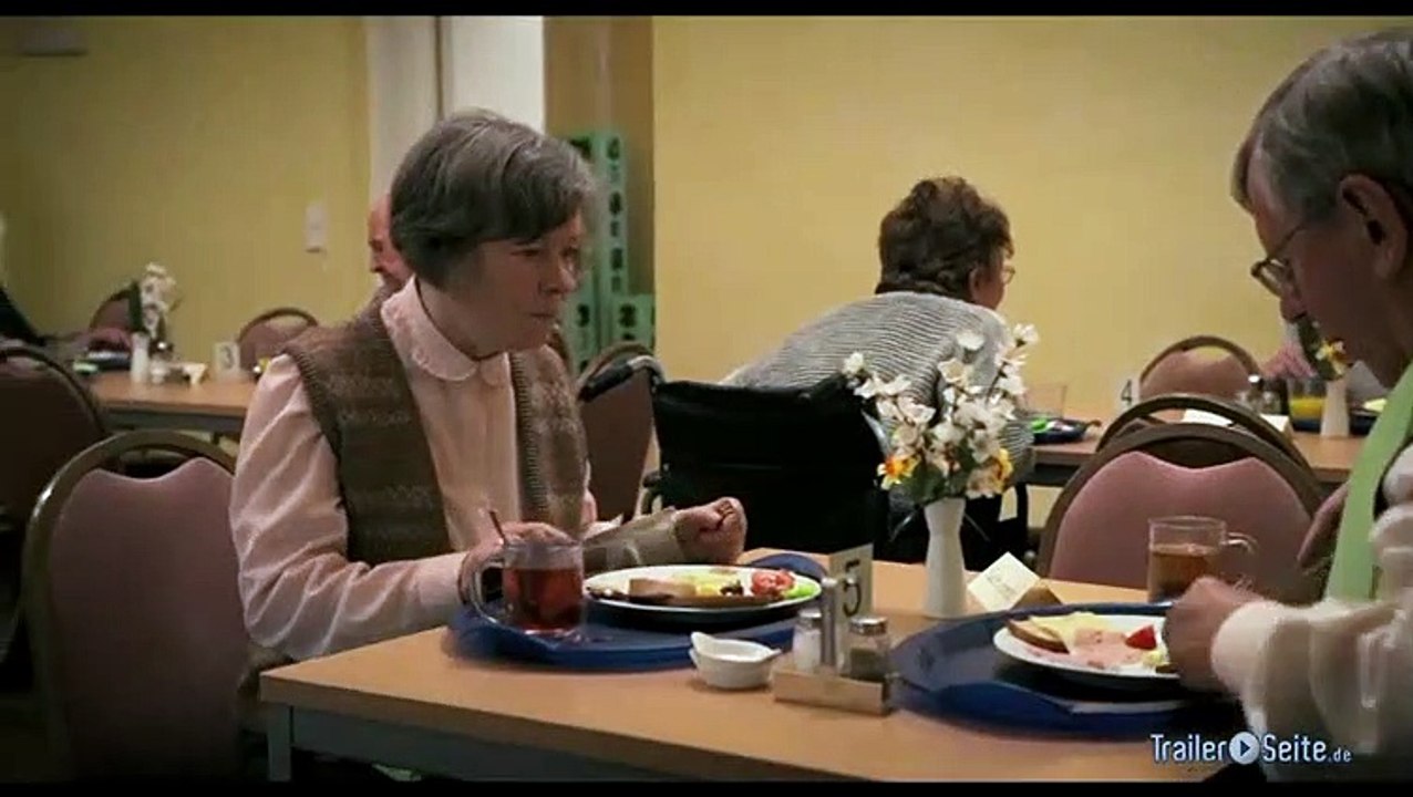 Bis Zum Horizont Dann Links Trailer (2012)