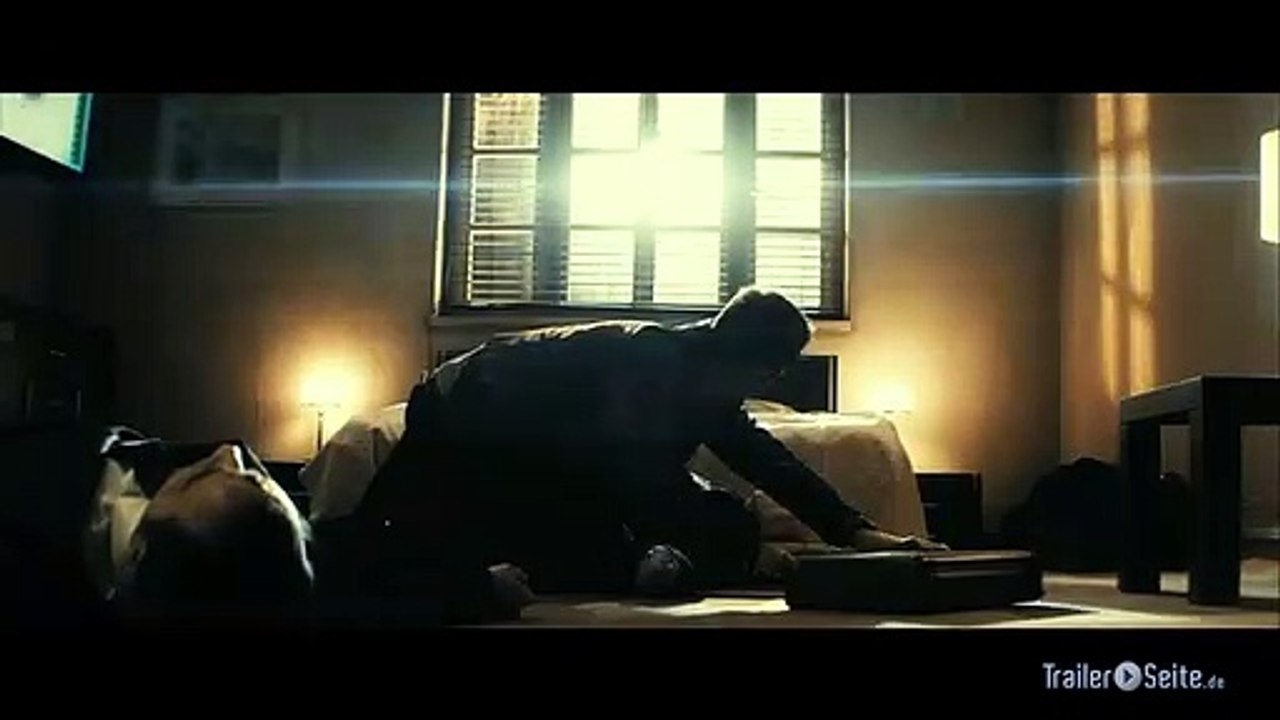 Ausschnitt aus Lockout: Frank