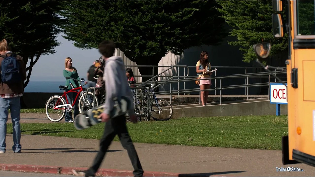 Mavericks Trailer Deutsch German (2013)