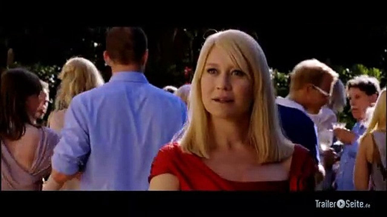 Ausschnitt aus Love Is All You Need: Schönes Kleid