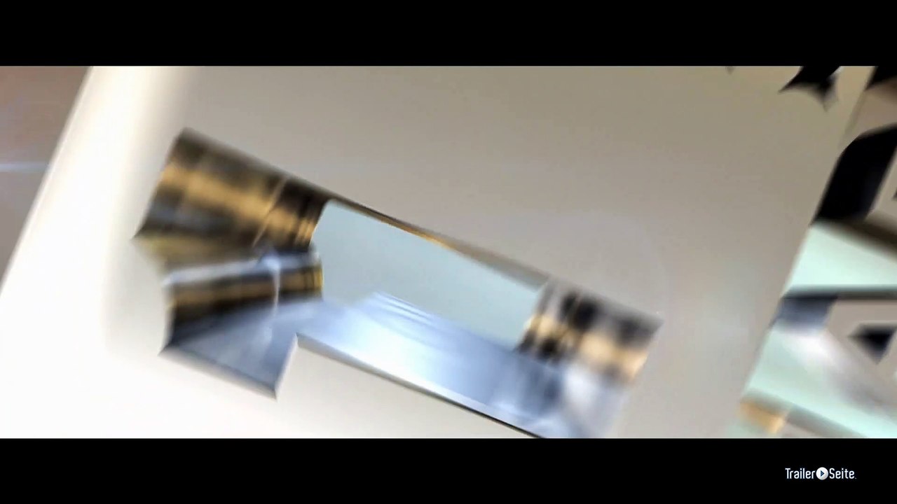 Frozen Ground Trailer (2013)