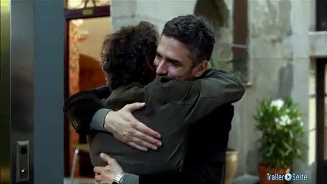 Ausschnitt aus Ein Freitag In Barcelona: Treffen