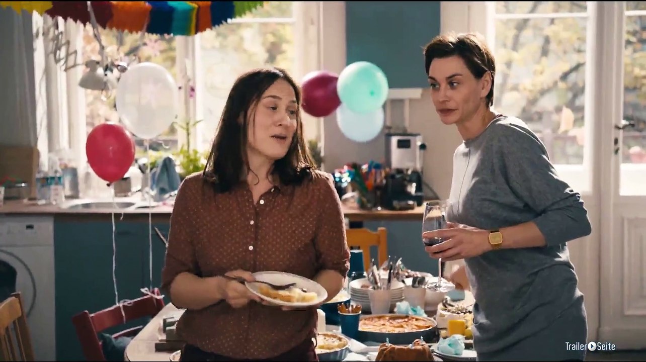 Eltern Trailer und Filmkritik (2013)