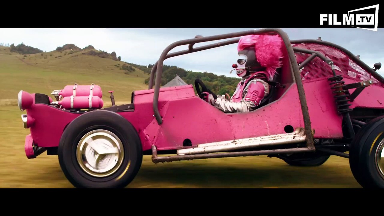 V8 - Die Rache Der Nitros - Trailer - Filmkritik Deutsch German (2015) - Trailer