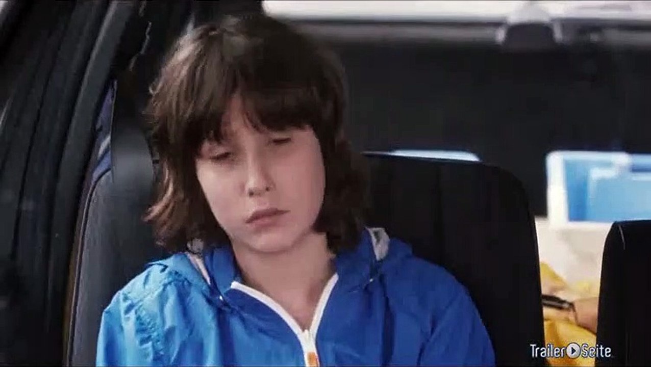 Ausschnitt aus Madame Empfiehlt Sich: Miss Bretagne