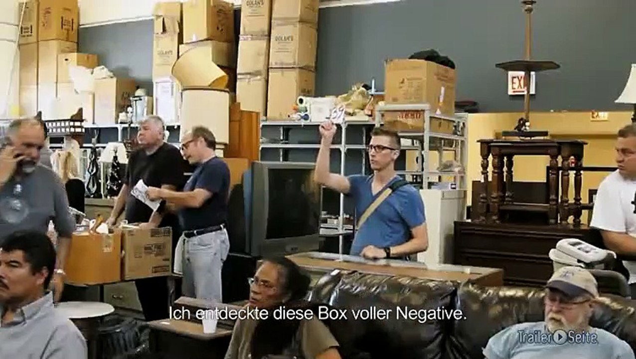 Finding Vivian Maier Trailer (2014)